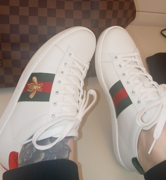 SOLD! Gucci Ace Bee Sneakers 34.5 - Picture 2 of 14